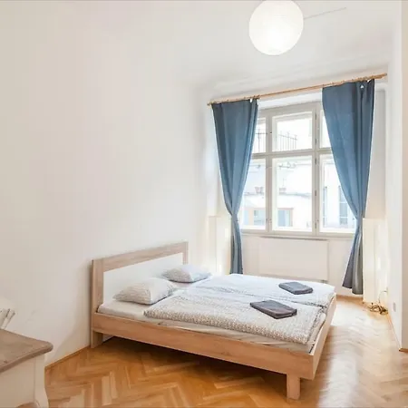 Appartement Central Apt With Netflix Prague